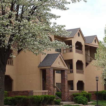 Condotels Lansing Exterior photo